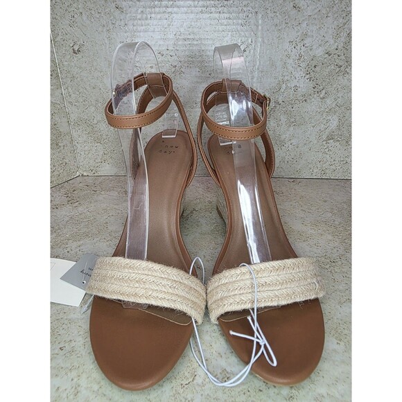 Espradrill Wedges Women Sz 8 Memory Foam Comfort Sandals Ankle Strap Casual Shoe - Picture 2 of 9